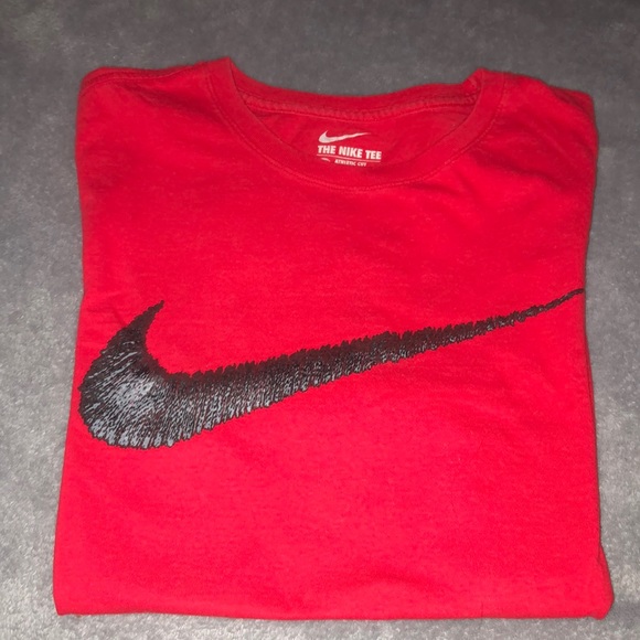 Nike Other - Nike Shirt Men’s Medium w/ Black Swoosh Logo Athletic Cut Short Sleeve T-Shirt